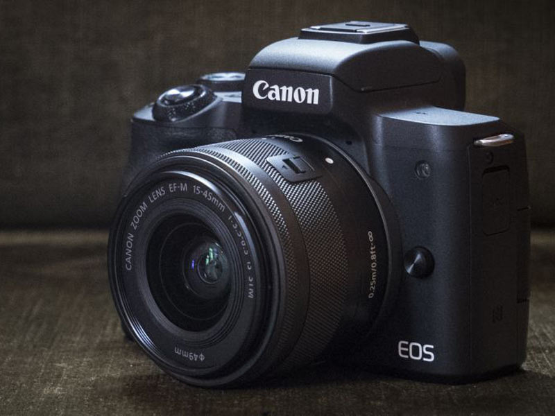 دوربین کانن EOS M50 معرفی شد