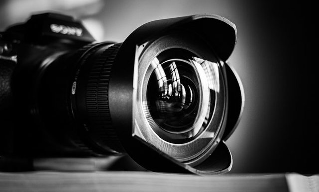 عکاس خبری چشمان یک جامعه است